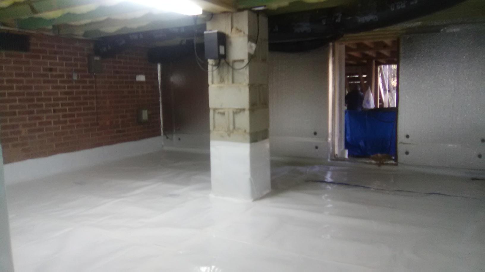 CleanSpace Liner Encapsulates the Crawlspace in Raleigh