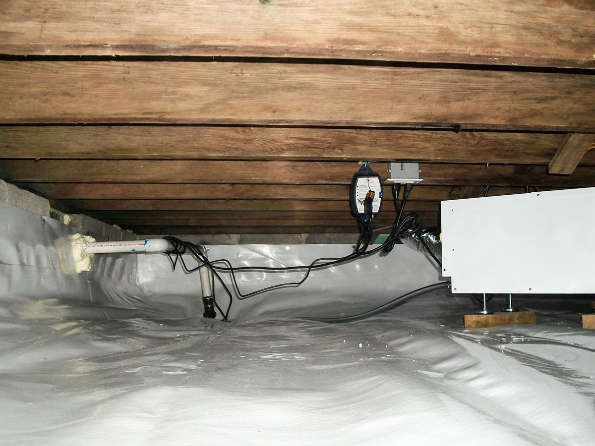 If you have issues with your current crawl space, encapsulation may be a better alternative than a transformation. Encapsulation services will eliminate current water issues, repair structural damage, improve drainage, and prevent future water-related problems.